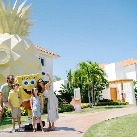 Nickelodeon Hotels & Resorts Punta Cana Extérieur photo SpongeBob SquarePants at Nickelodeon Hotels & Resorts