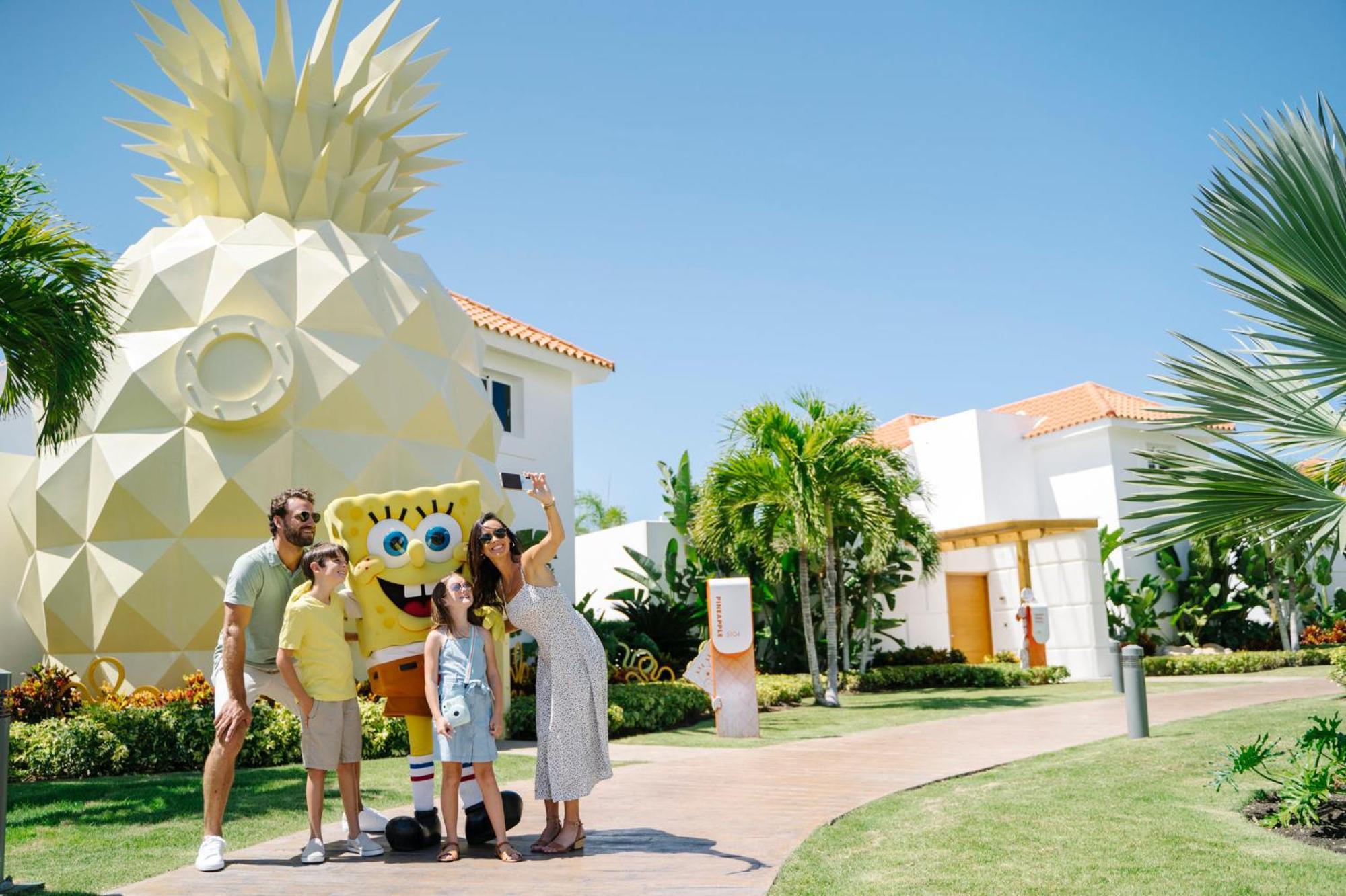 Nickelodeon Hotels & Resorts Punta Cana Extérieur photo SpongeBob SquarePants at Nickelodeon Hotels & Resorts